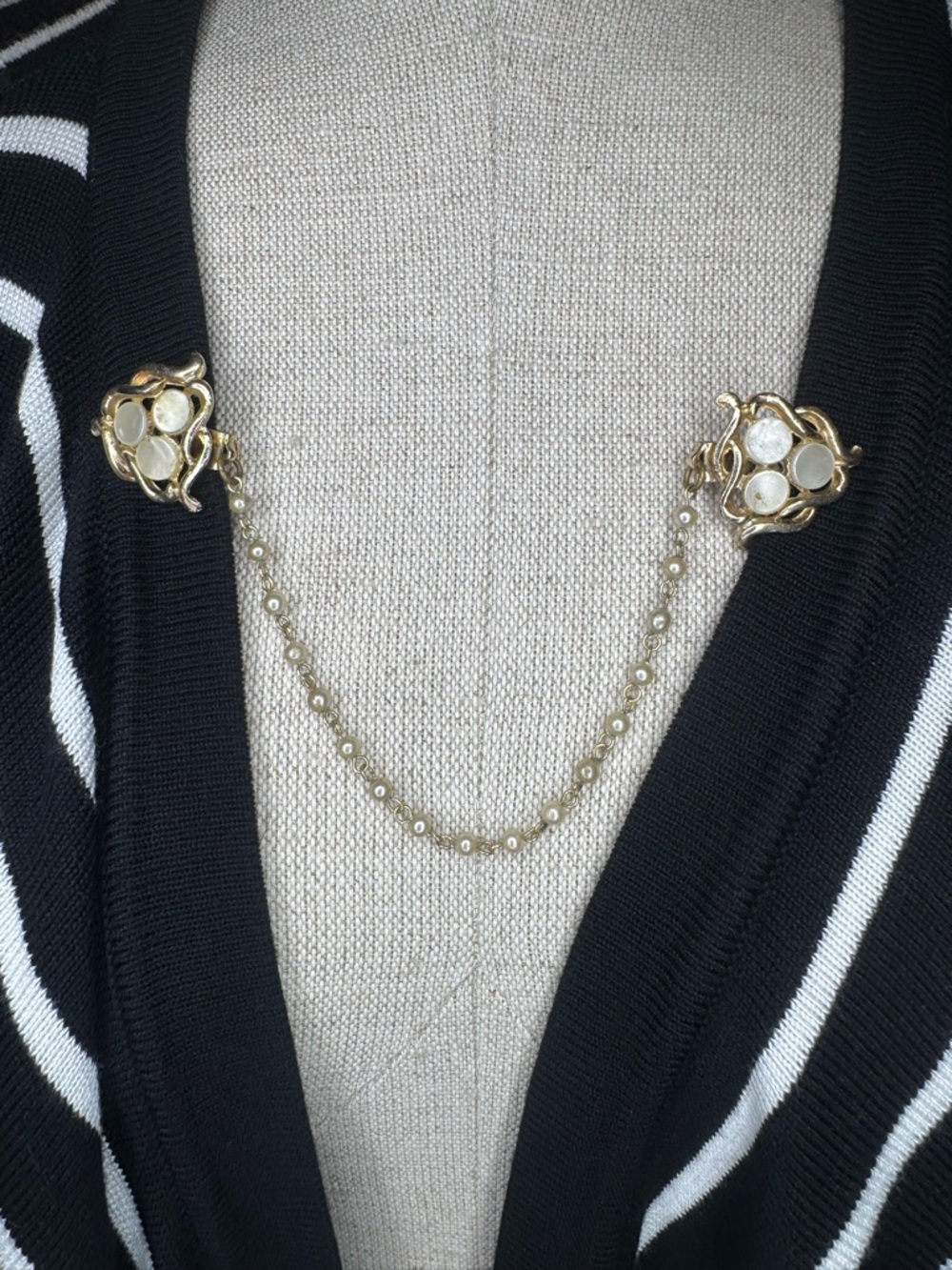 Gold Pearl Chain Sweater Clips 1950s Brooch cardigan Clip